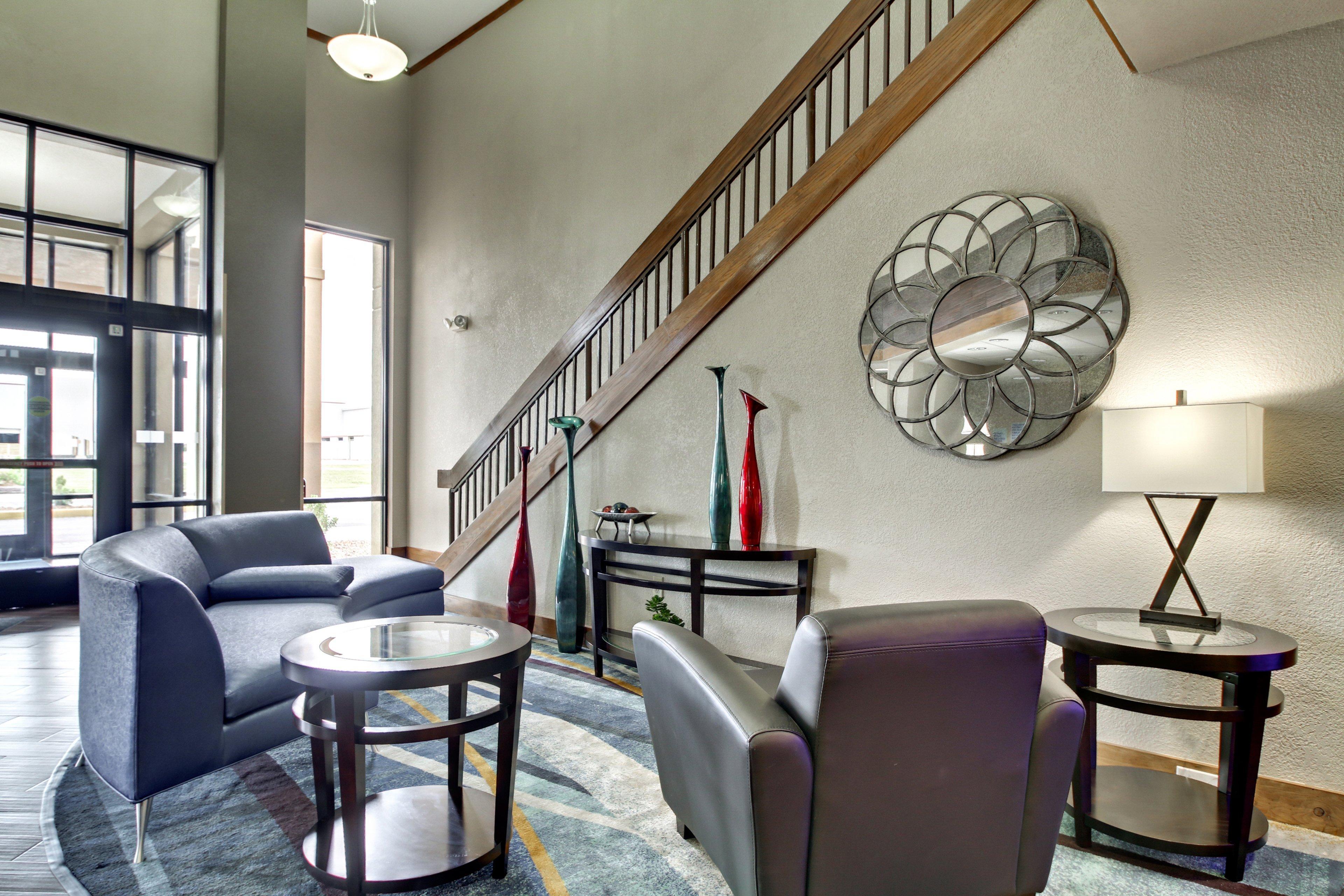 Holiday Inn Express Marshfield - Springfield Area By Ihg Buitenkant foto