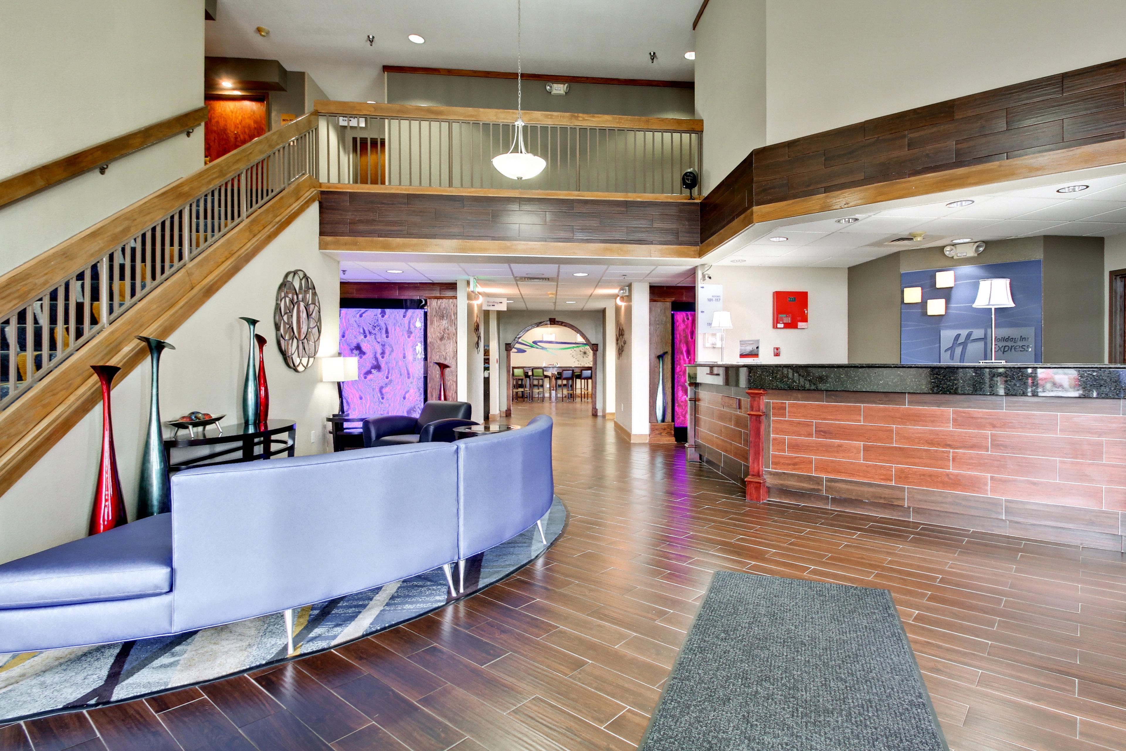 Holiday Inn Express Marshfield - Springfield Area By Ihg Buitenkant foto